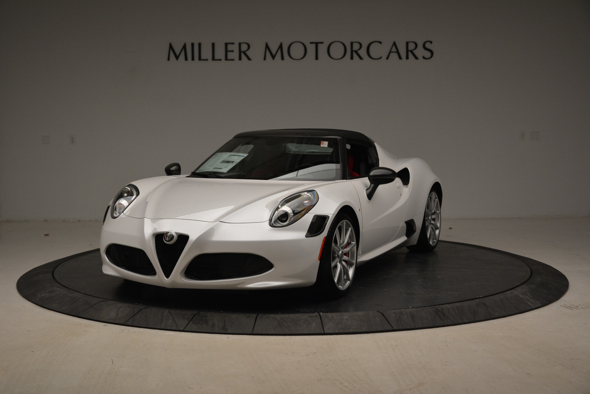 Used 2018 Alfa Romeo 4C Spider for sale Sold at Maserati of Greenwich in Greenwich CT 06830 1