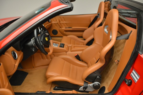Used 2005 FERRARI Superamerica for sale $299,900 at Maserati of Greenwich in Greenwich CT 06830 25