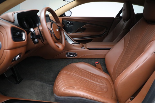 Used 2018 Aston Martin DB11 V12 for sale $127,900 at Maserati of Greenwich in Greenwich CT 06830 14