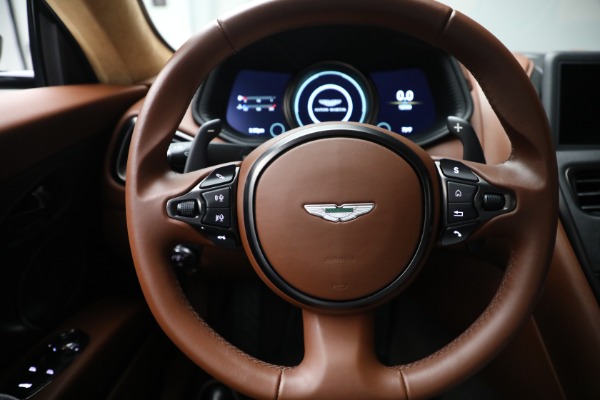Used 2018 Aston Martin DB11 V12 for sale $127,900 at Maserati of Greenwich in Greenwich CT 06830 18