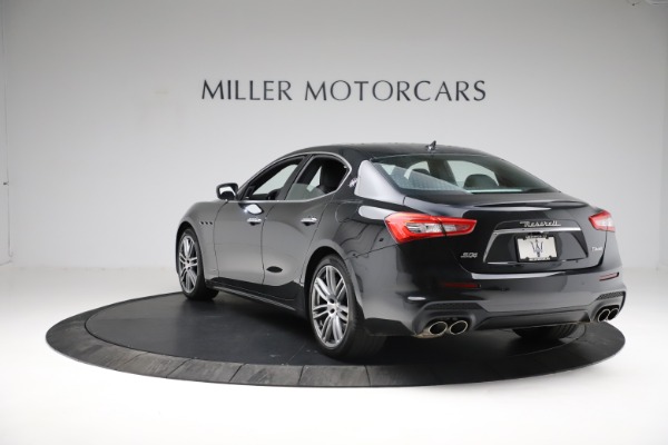 Used 2018 Maserati Ghibli S Q4 Gransport for sale Sold at Maserati of Greenwich in Greenwich CT 06830 5