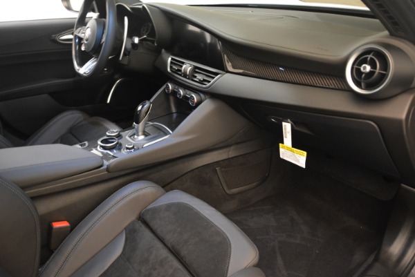 New 2018 Alfa Romeo Giulia Quadrifoglio for sale Sold at Maserati of Greenwich in Greenwich CT 06830 19