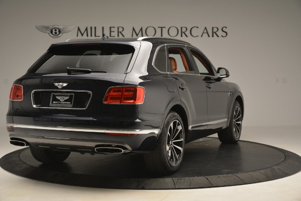 Used 2018 Bentley Bentayga Signature for sale Sold at Maserati of Greenwich in Greenwich CT 06830 8