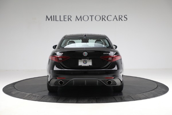 Used 2018 Alfa Romeo Giulia Ti Sport Q4 for sale Sold at Maserati of Greenwich in Greenwich CT 06830 6