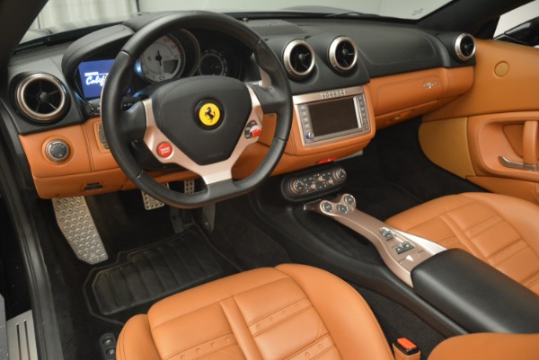 Used 2014 Ferrari California 30 for sale Sold at Maserati of Greenwich in Greenwich CT 06830 25