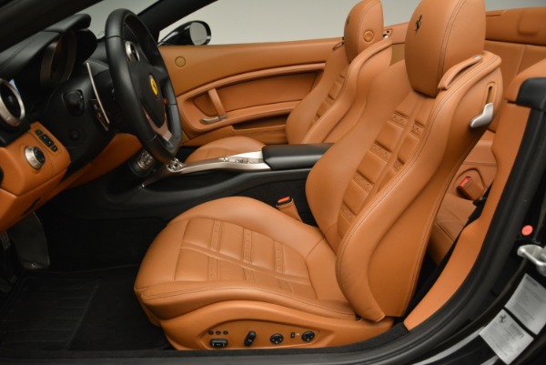 Used 2014 Ferrari California 30 for sale Sold at Maserati of Greenwich in Greenwich CT 06830 26