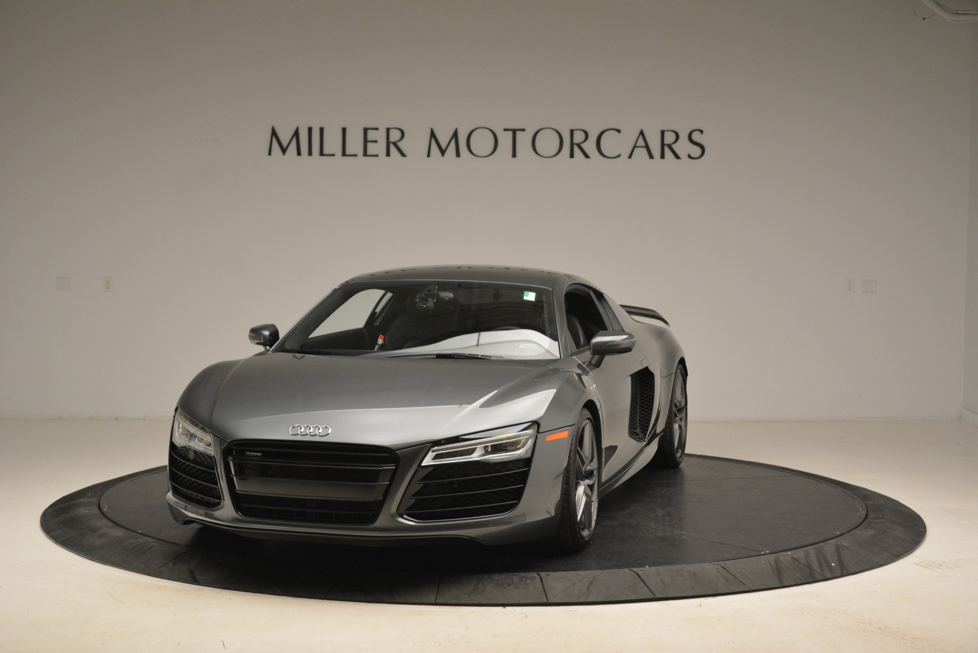 Used 2014 Audi R8 5.2 quattro for sale Sold at Maserati of Greenwich in Greenwich CT 06830 1