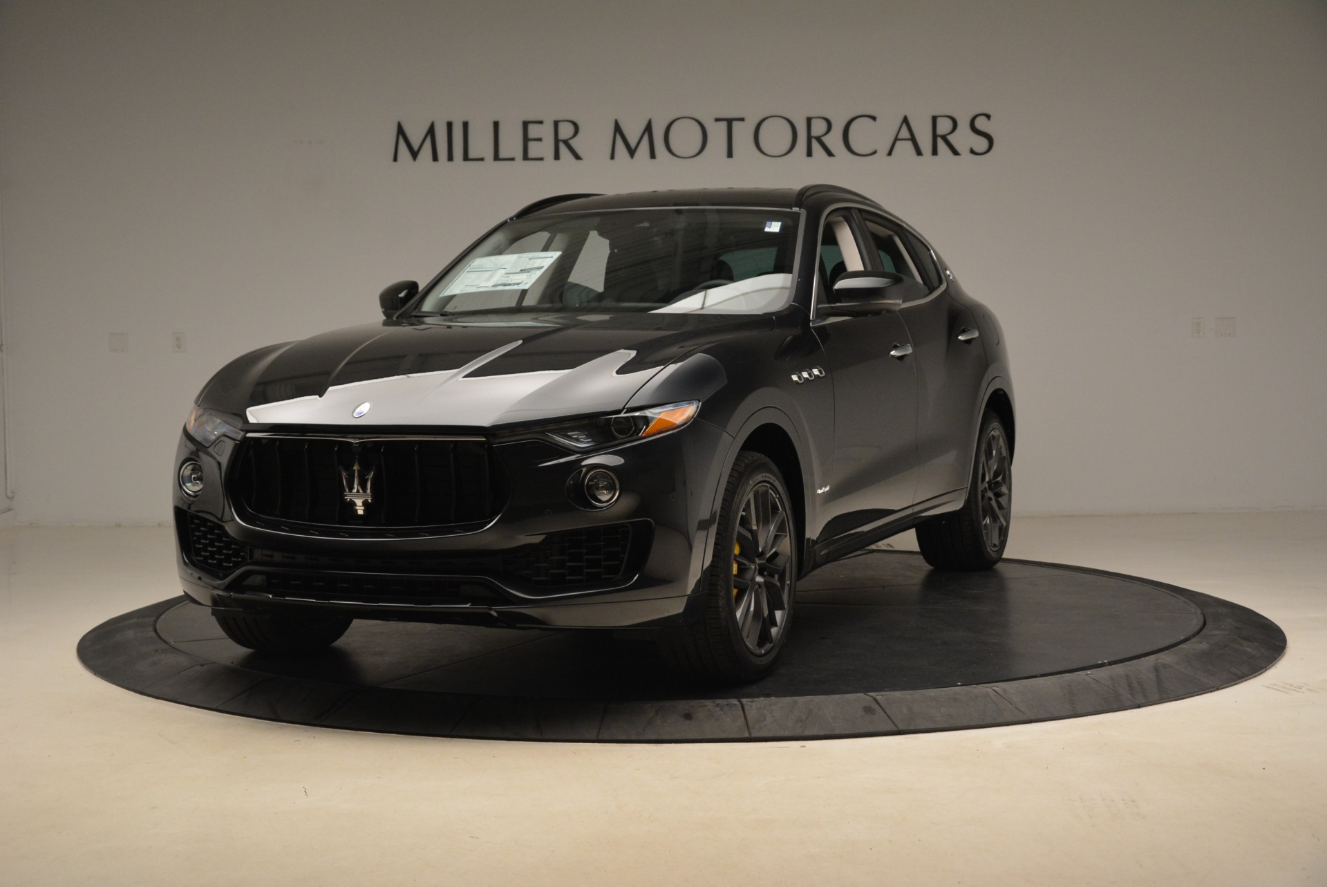 New 2018 Maserati Levante S Q4 GranSport for sale Sold at Maserati of Greenwich in Greenwich CT 06830 1