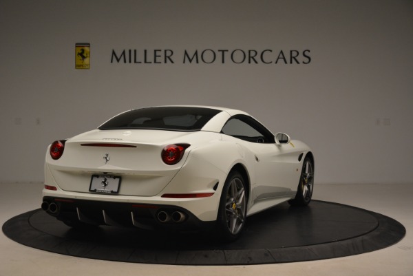 Used 2015 Ferrari California T for sale Sold at Maserati of Greenwich in Greenwich CT 06830 19