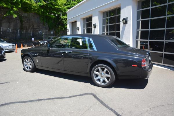 New 2016 Rolls-Royce Phantom for sale Sold at Maserati of Greenwich in Greenwich CT 06830 4