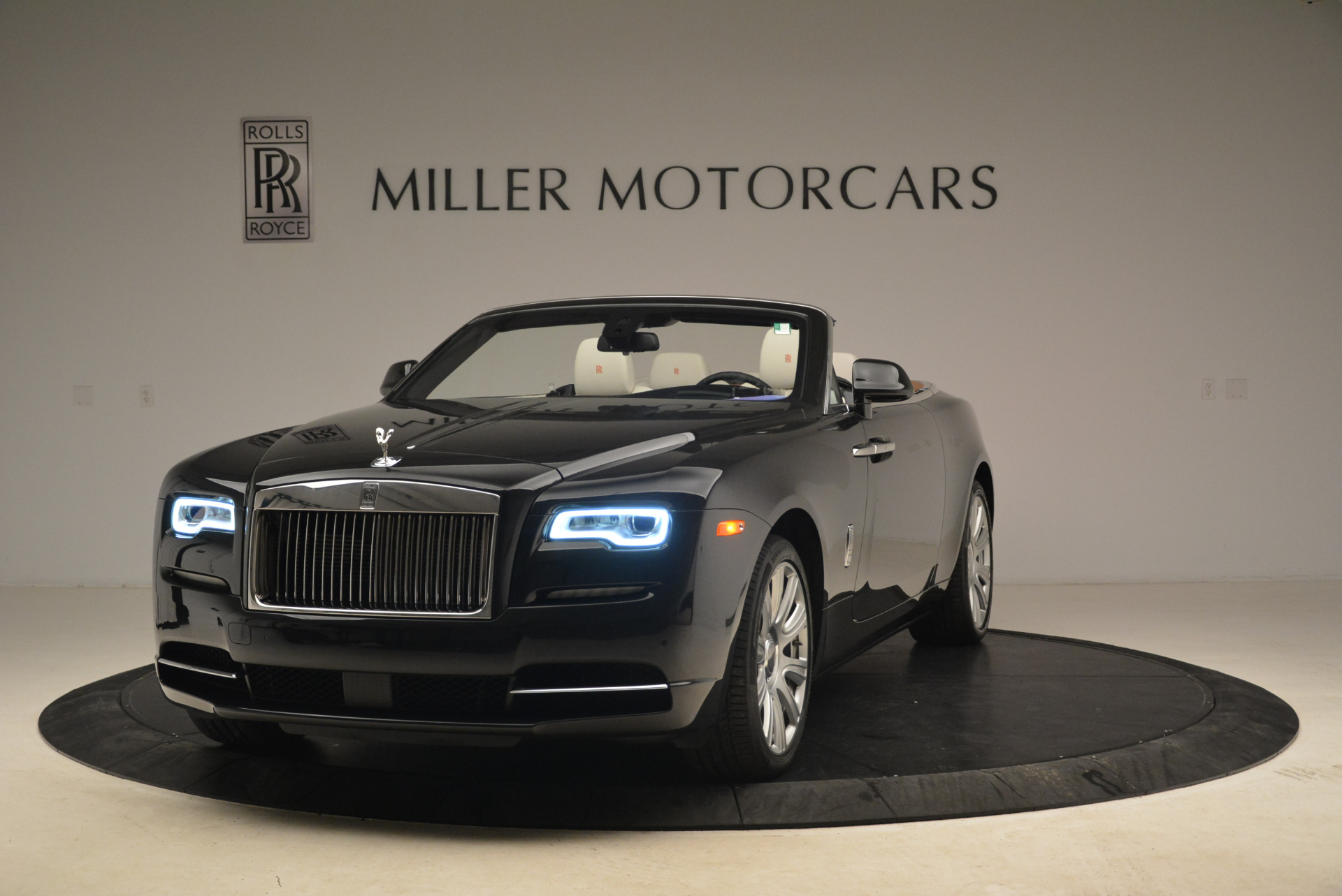 Used 2016 Rolls-Royce Dawn for sale Sold at Maserati of Greenwich in Greenwich CT 06830 1