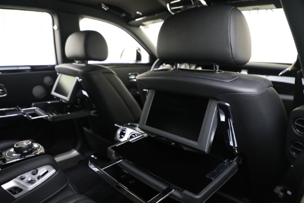 Used 2016 Rolls-Royce Ghost Series II for sale $169,900 at Maserati of Greenwich in Greenwich CT 06830 28
