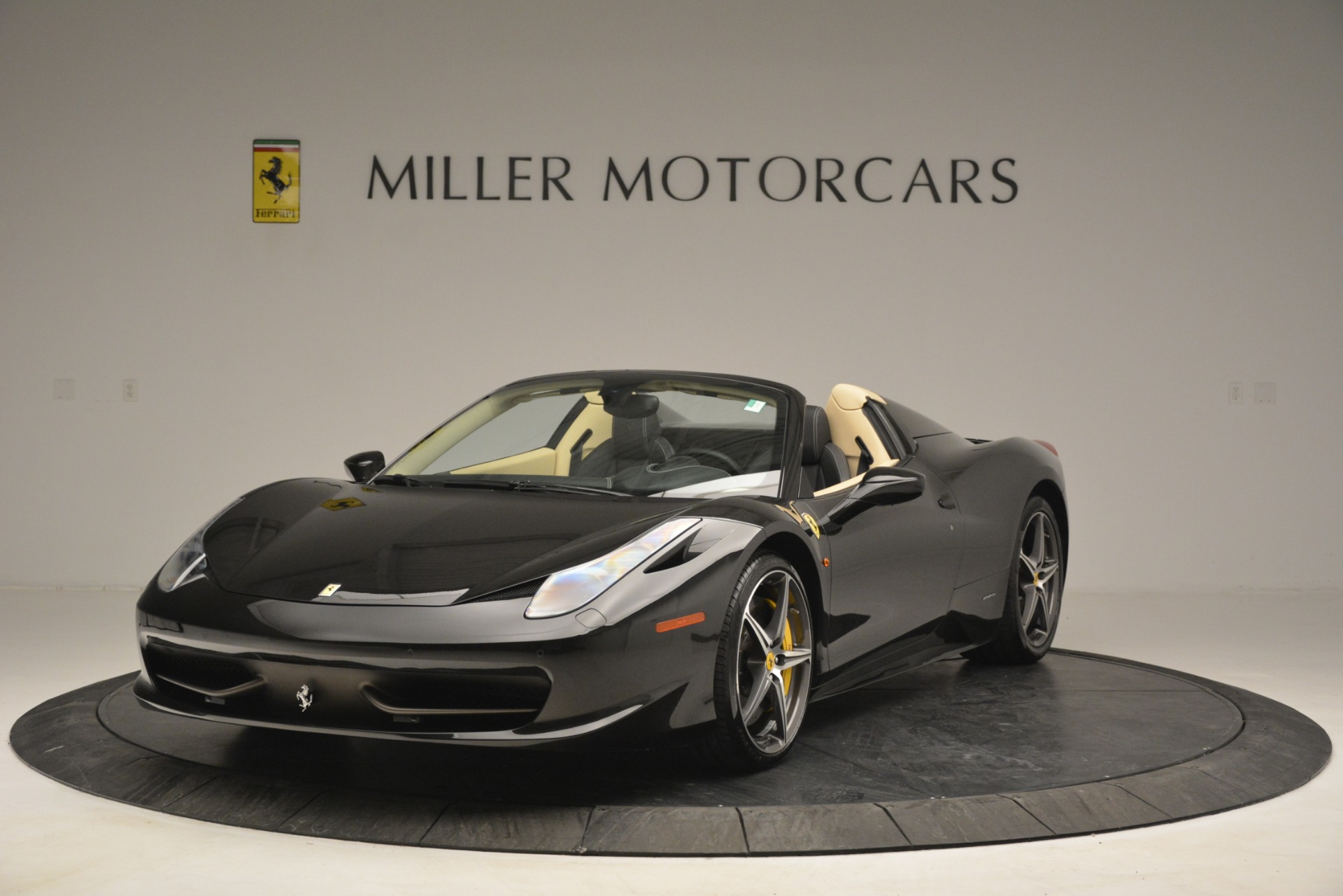 Used 2014 Ferrari 458 Spider for sale Sold at Maserati of Greenwich in Greenwich CT 06830 1