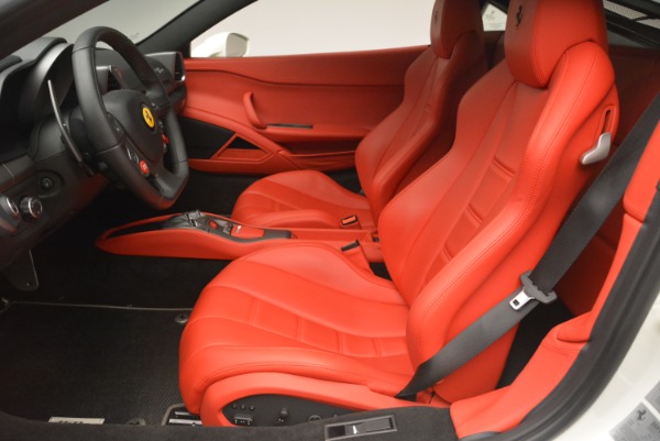 Used 2014 Ferrari 458 Italia for sale Sold at Maserati of Greenwich in Greenwich CT 06830 14
