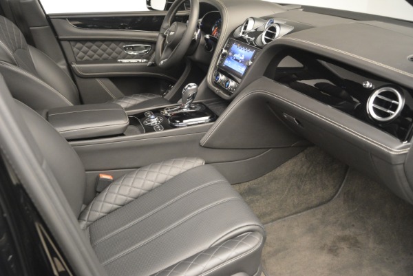 Used 2017 Bentley Bentayga W12 for sale Sold at Maserati of Greenwich in Greenwich CT 06830 19