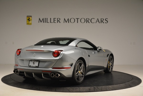 Used 2018 Ferrari California T for sale Sold at Maserati of Greenwich in Greenwich CT 06830 19