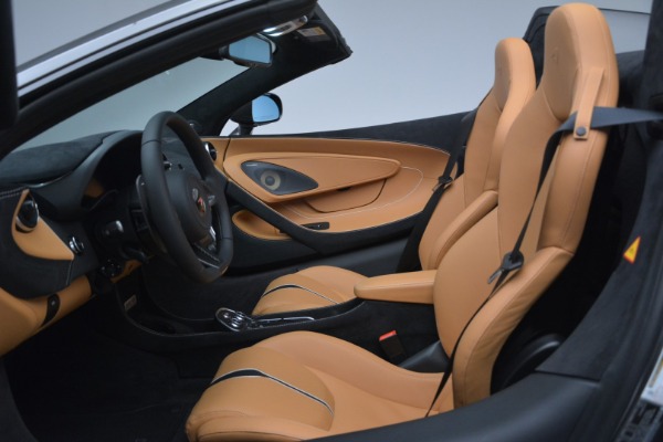 Used 2018 McLaren 570S Spider for sale Sold at Maserati of Greenwich in Greenwich CT 06830 23
