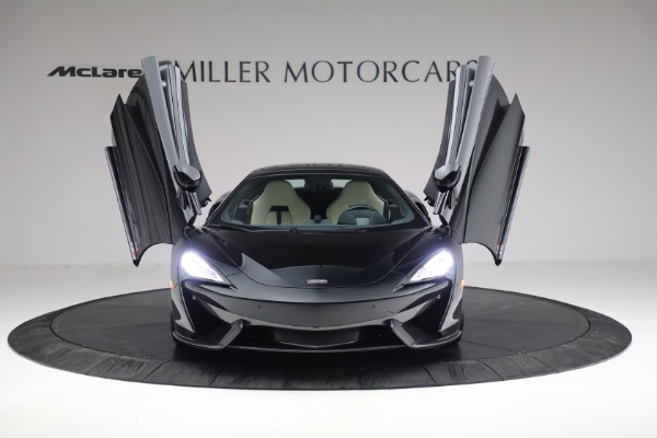 Used 2018 McLaren 570S Spider for sale Sold at Maserati of Greenwich in Greenwich CT 06830 21