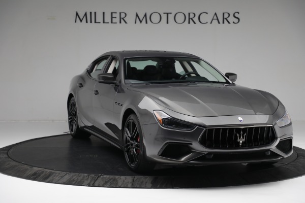 Used 2018 Maserati Ghibli SQ4 GranSport Nerissimo for sale Sold at Maserati of Greenwich in Greenwich CT 06830 11