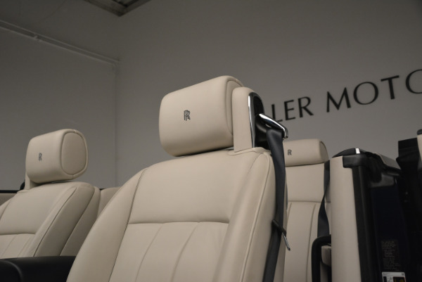 Used 2014 Rolls-Royce Phantom Drophead Coupe for sale Sold at Maserati of Greenwich in Greenwich CT 06830 20