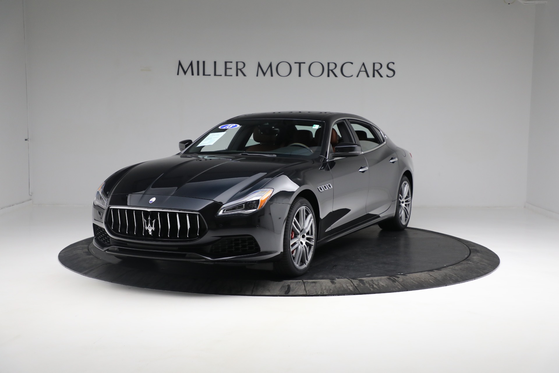 Used 2018 Maserati Quattroporte S Q4 for sale Sold at Maserati of Greenwich in Greenwich CT 06830 1