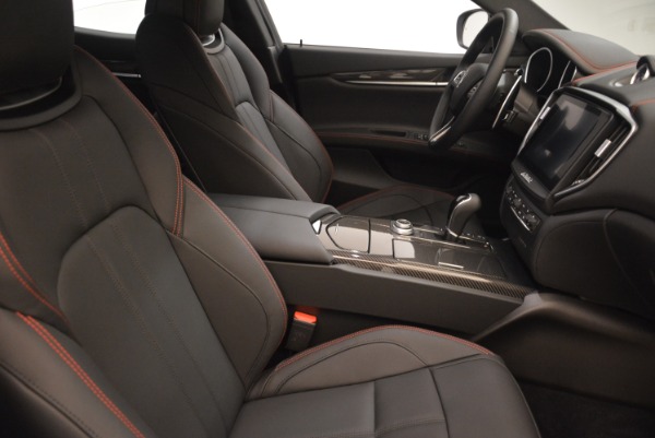New 2018 Maserati Ghibli SQ4 GranSport Nerissimo for sale Sold at Maserati of Greenwich in Greenwich CT 06830 18