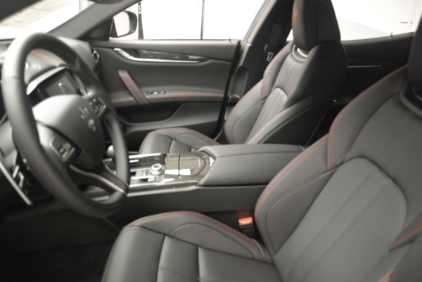 New 2018 Maserati Ghibli SQ4 GranSport Nerissimo for sale Sold at Maserati of Greenwich in Greenwich CT 06830 15
