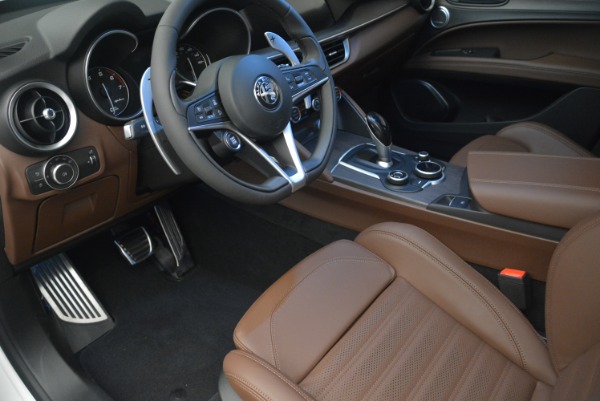 Used 2018 Alfa Romeo Stelvio Ti Sport Q4 for sale $36,900 at Maserati of Greenwich in Greenwich CT 06830 14