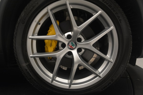 Used 2018 Alfa Romeo Stelvio Ti Sport Q4 for sale $36,900 at Maserati of Greenwich in Greenwich CT 06830 26