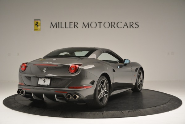 Used 2015 Ferrari California T for sale Sold at Maserati of Greenwich in Greenwich CT 06830 19