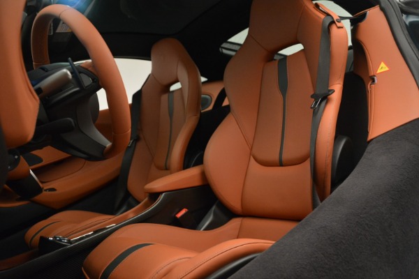 Used 2018 McLaren 570GT Coupe for sale Sold at Maserati of Greenwich in Greenwich CT 06830 18