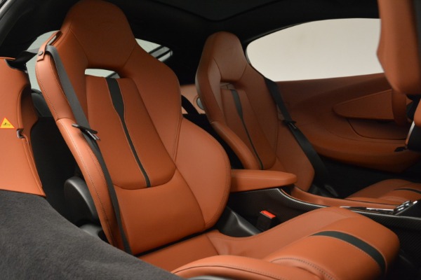 Used 2018 McLaren 570GT Coupe for sale Sold at Maserati of Greenwich in Greenwich CT 06830 21