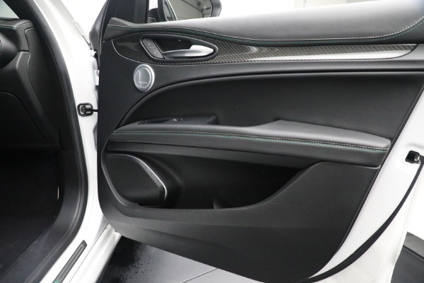 Used 2018 Alfa Romeo Stelvio Quadrifoglio Quadrifoglio for sale Sold at Maserati of Greenwich in Greenwich CT 06830 22
