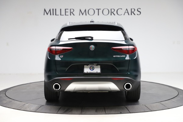 Used 2018 Alfa Romeo Stelvio Ti Q4 for sale Sold at Maserati of Greenwich in Greenwich CT 06830 6