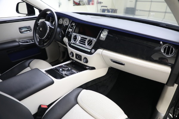 Used 2019 Rolls-Royce Ghost for sale Sold at Maserati of Greenwich in Greenwich CT 06830 20