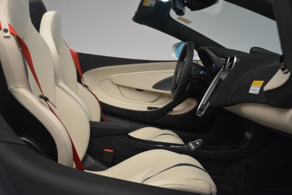 Used 2019 McLaren 570S Spider Convertible for sale Sold at Maserati of Greenwich in Greenwich CT 06830 27