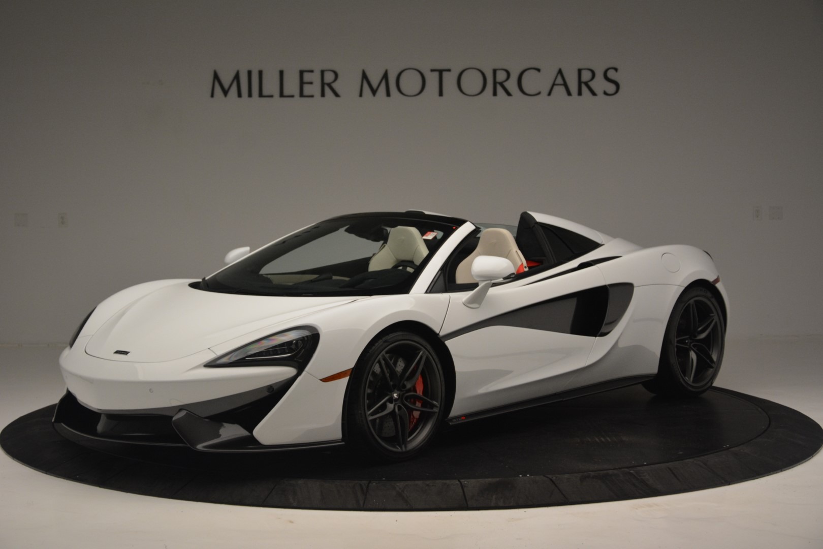 Used 2019 McLaren 570S Spider Convertible for sale Sold at Maserati of Greenwich in Greenwich CT 06830 1