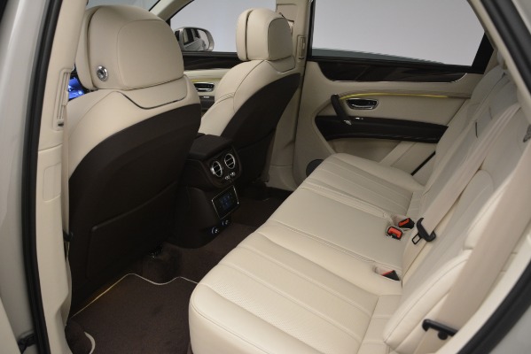 Used 2019 Bentley Bentayga V8 for sale $169,900 at Maserati of Greenwich in Greenwich CT 06830 23