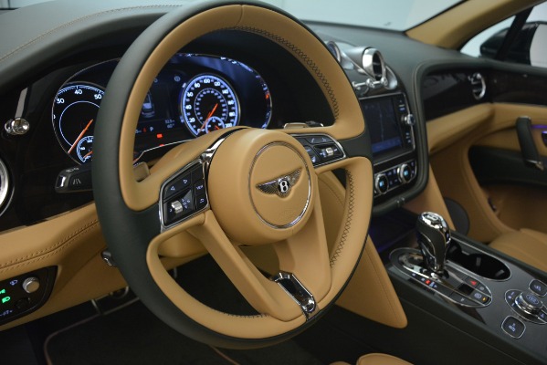 New 2019 Bentley Bentayga V8 for sale Sold at Maserati of Greenwich in Greenwich CT 06830 21