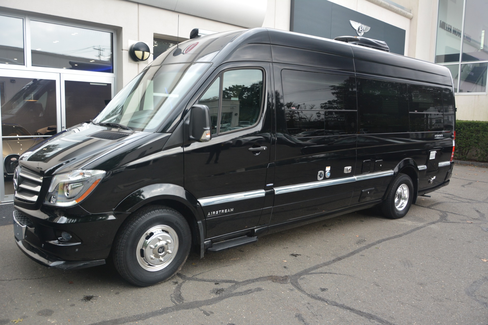 Used 2014 Mercedes-Benz Sprinter 3500 Airstream Lounge Extended for sale Sold at Maserati of Greenwich in Greenwich CT 06830 1