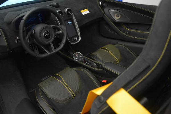Used 2019 McLaren 570S Spider Convertible for sale $189,900 at Maserati of Greenwich in Greenwich CT 06830 24