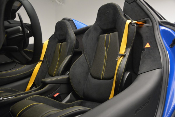 Used 2019 McLaren 570S Spider Convertible for sale $189,900 at Maserati of Greenwich in Greenwich CT 06830 26