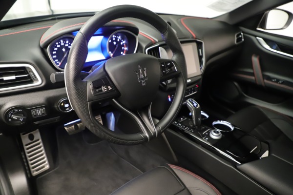 Used 2019 Maserati Ghibli S Q4 GranSport for sale Sold at Maserati of Greenwich in Greenwich CT 06830 13