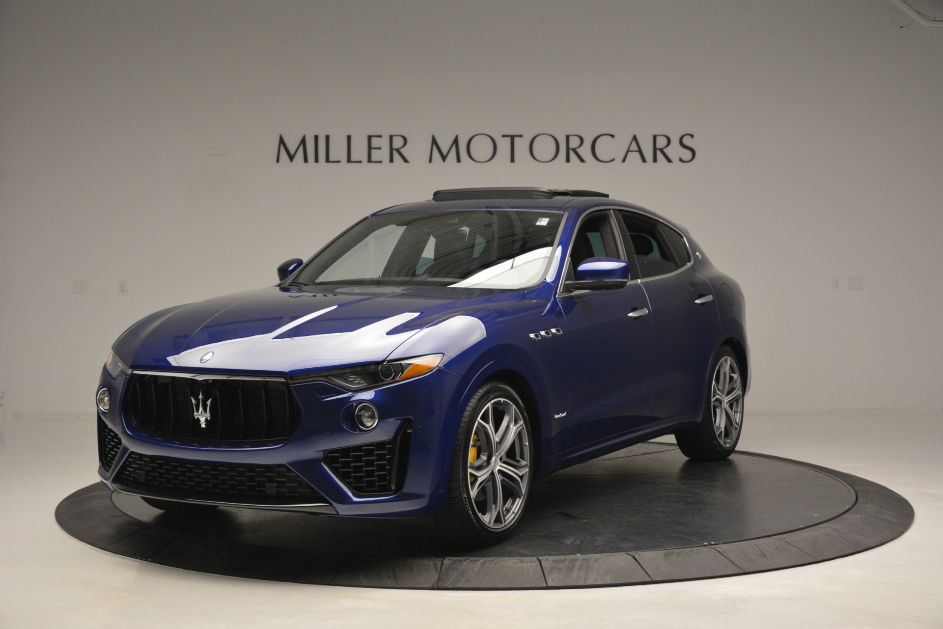 New 2019 Maserati Levante Q4 GranSport for sale Sold at Maserati of Greenwich in Greenwich CT 06830 1