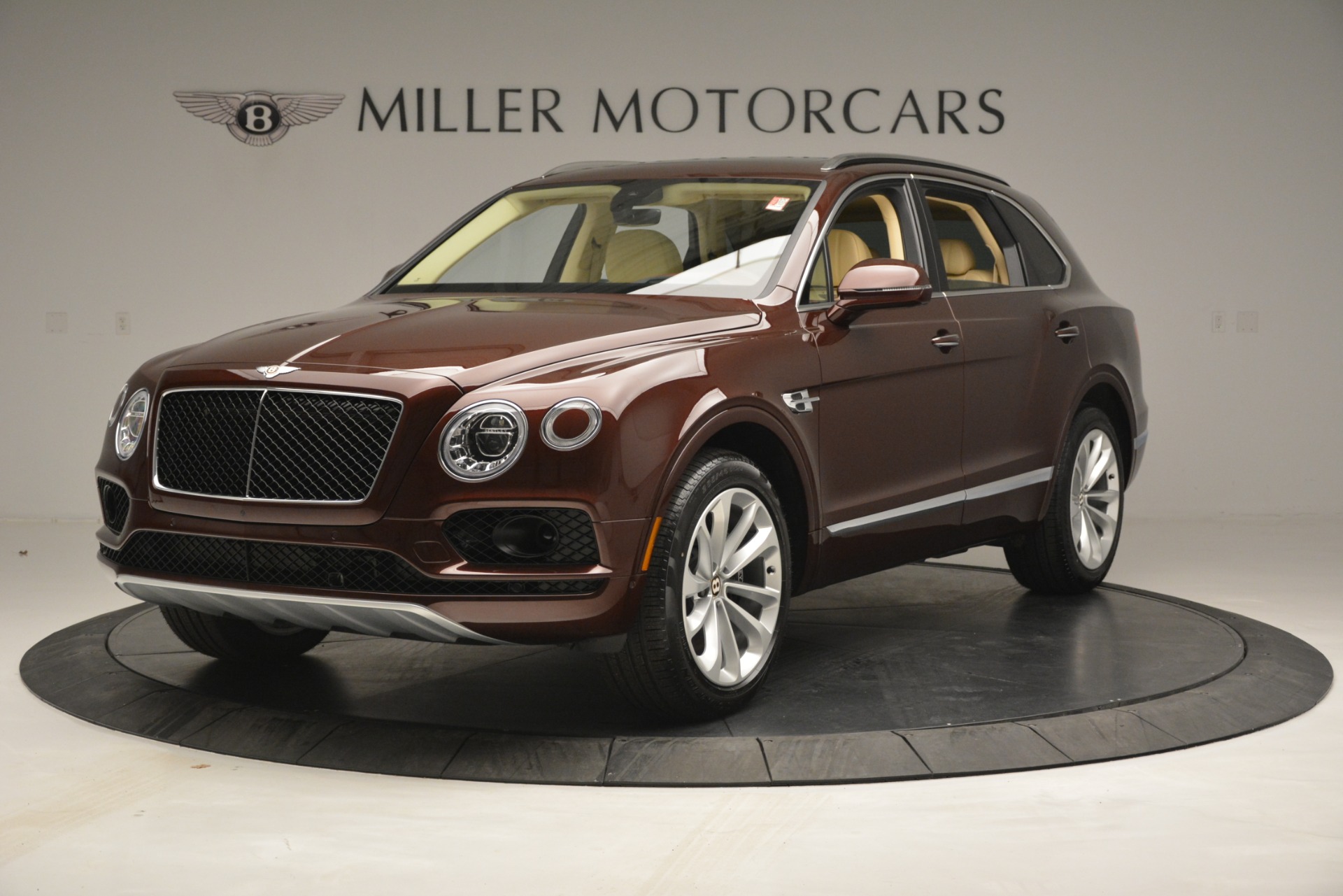 New 2019 Bentley Bentayga V8 for sale Sold at Maserati of Greenwich in Greenwich CT 06830 1