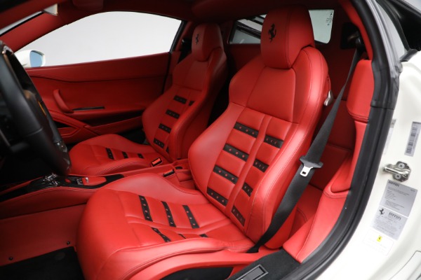 Used 2012 Ferrari 458 Italia for sale $219,900 at Maserati of Greenwich in Greenwich CT 06830 14