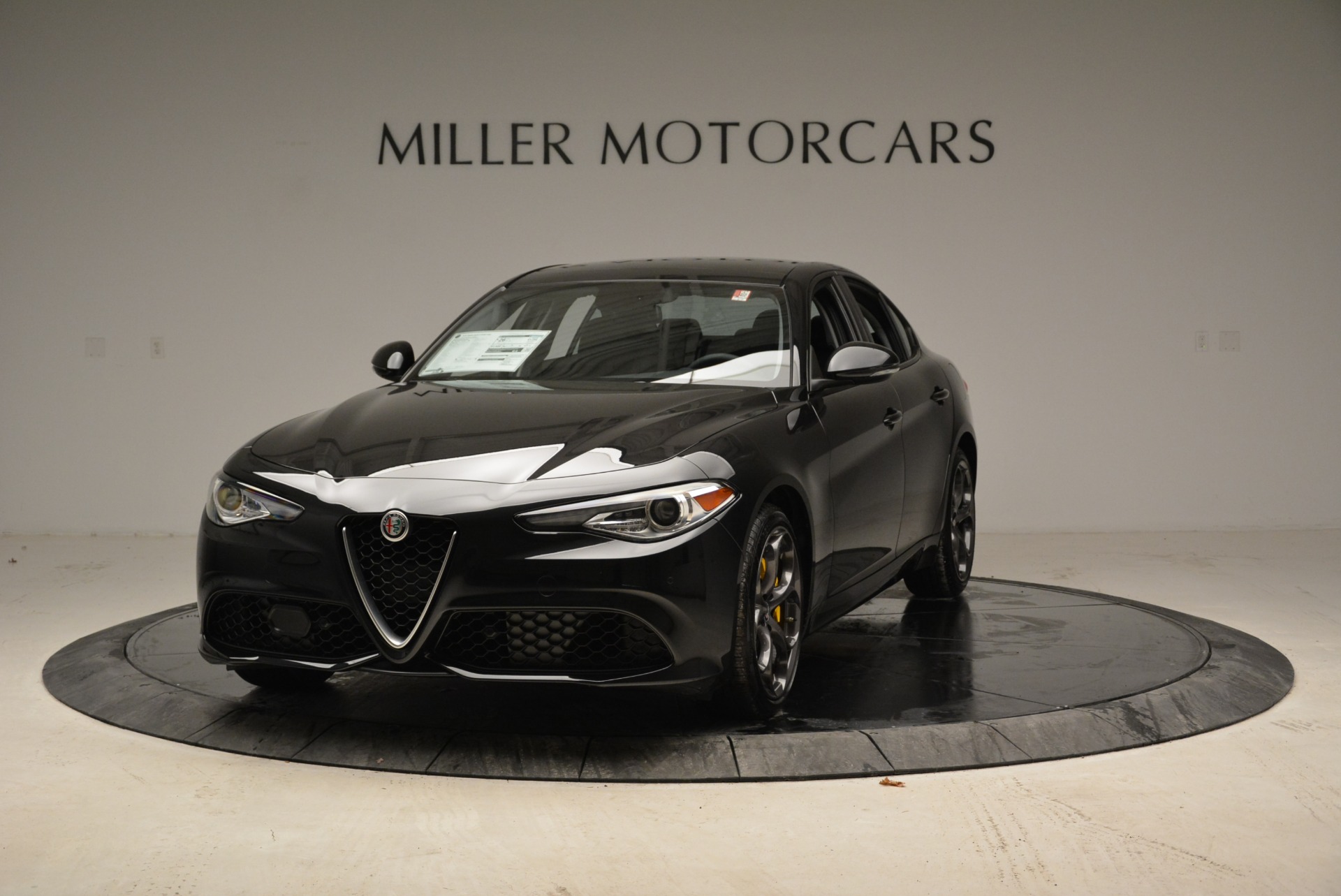 New 2019 Alfa Romeo Giulia Ti Sport Q4 for sale Sold at Maserati of Greenwich in Greenwich CT 06830 1