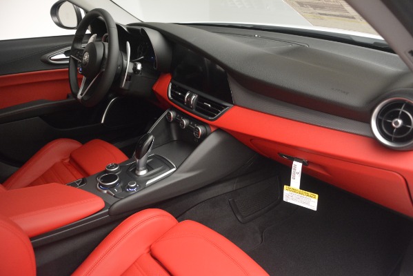 New 2019 Alfa Romeo Giulia Ti Sport Q4 for sale Sold at Maserati of Greenwich in Greenwich CT 06830 22