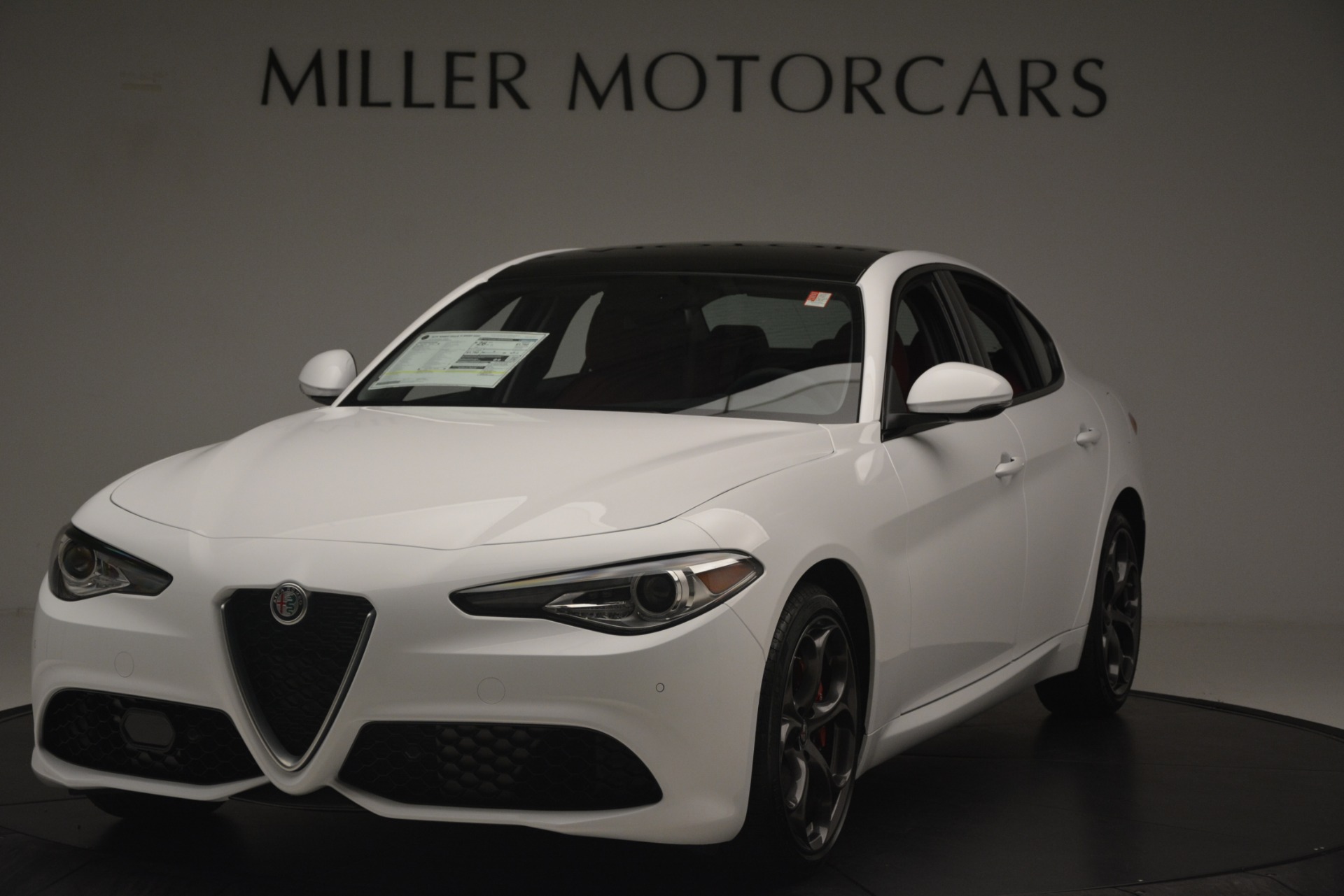 New 2019 Alfa Romeo Giulia Ti Sport Q4 for sale Sold at Maserati of Greenwich in Greenwich CT 06830 1