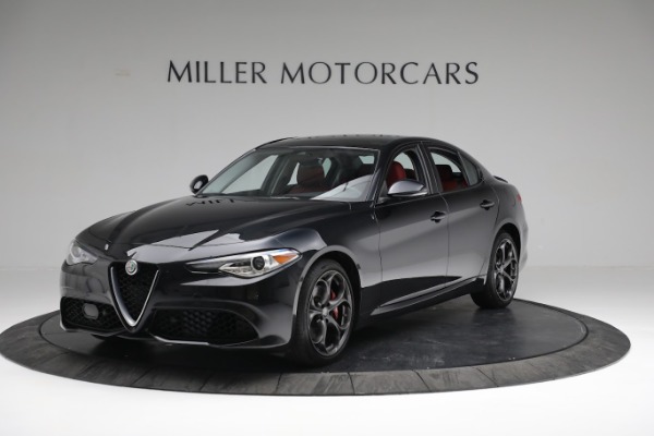 New 2019 Alfa Romeo Giulia Ti Sport Q4 for sale Sold at Maserati of Greenwich in Greenwich CT 06830 1